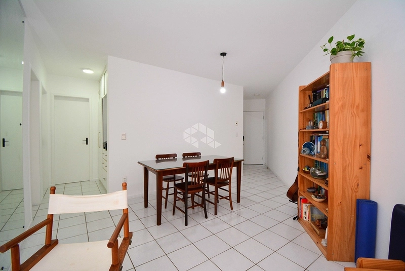 Apartamento 2 Dormitórios no Itacorubi: 2ª foto da galeria de imagens do imóvel