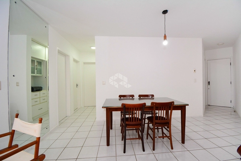 Apartamento 2 Dormitórios no Itacorubi: 4ª foto da galeria de imagens do imóvel