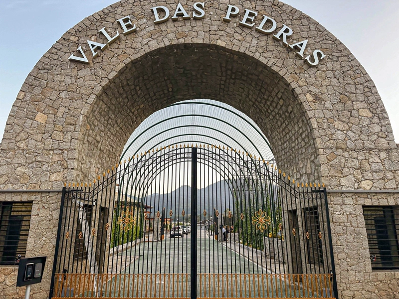 Condomínio Vale das Pedras