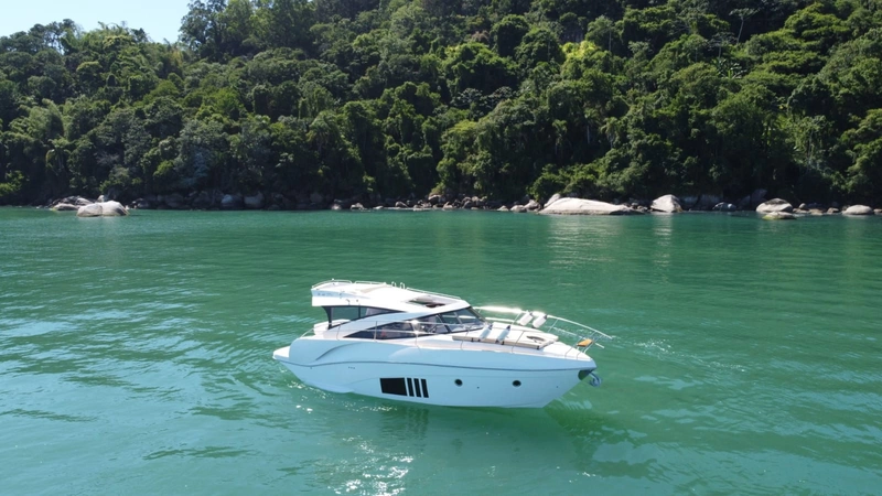 DM BOAT 377HT