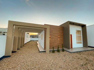 condiminio - Casa nova individual no terreno