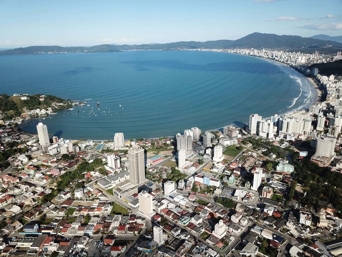 9ª foto do condomínio