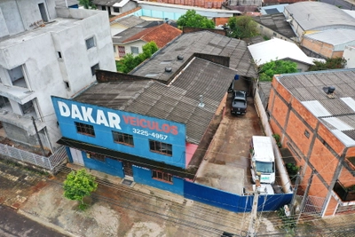 condiminio - Barracão + Apartamento