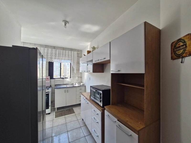 Apartamento para Aluguel – Meia Praia: 4ª foto da galeria de imagens do imóvel
