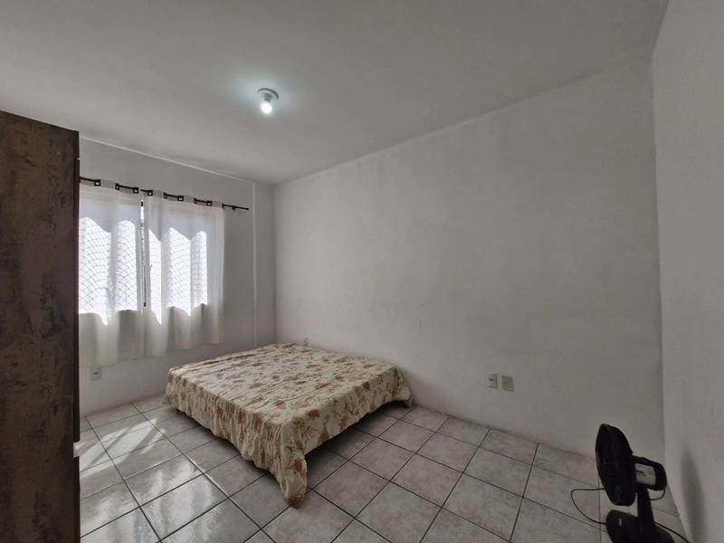 Apartamento para Aluguel – Meia Praia: 11ª foto da galeria de imagens do imóvel