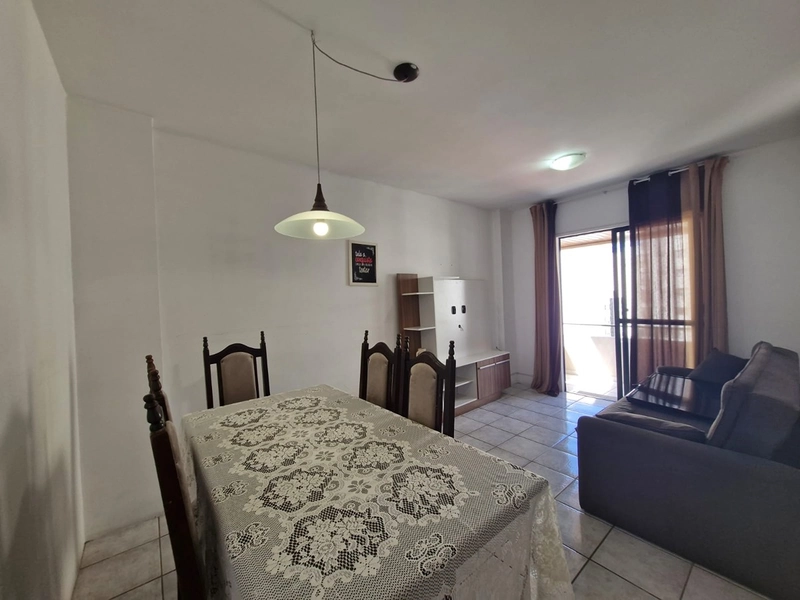 Apartamento para Aluguel – Meia Praia: 3ª foto da galeria de imagens do imóvel