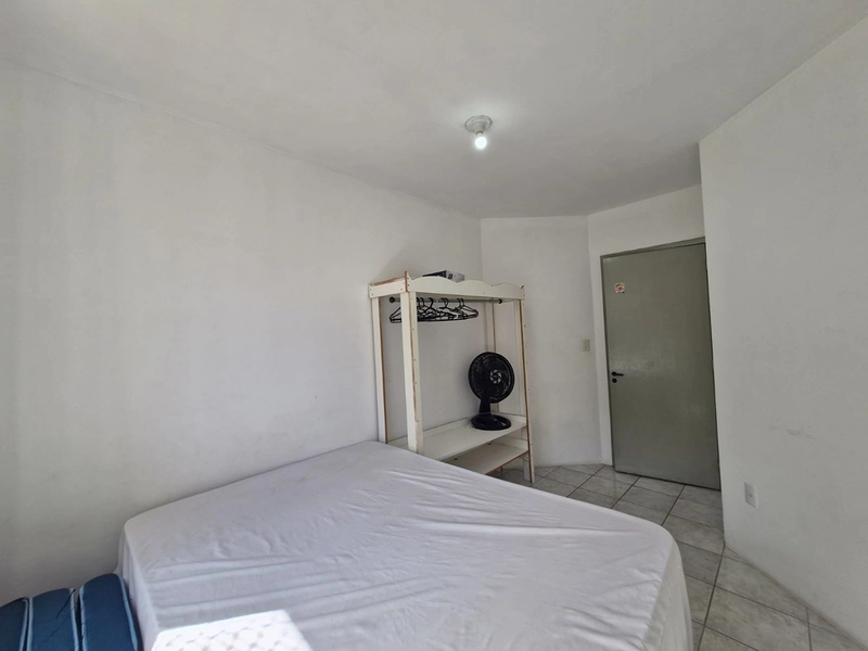 Apartamento para Aluguel – Meia Praia: 12ª foto da galeria de imagens do imóvel