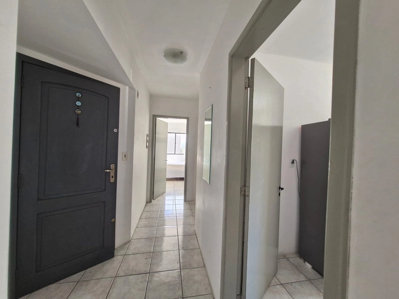 Apartamento para Aluguel – Meia Praia: 7ª foto da galeria de imagens do imóvel