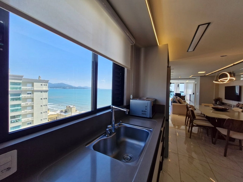 Localizado na quadra do mar - Apartamento 3 suítes, 3 vagas, Itapema.: 13ª foto da galeria de imagens do imóvel