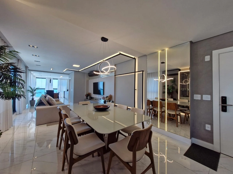 Localizado na quadra do mar - Apartamento 3 suítes, 3 vagas, Itapema.: 12ª foto da galeria de imagens do imóvel