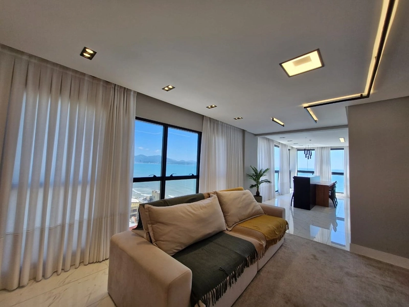 Localizado na quadra do mar - Apartamento 3 suítes, 3 vagas, Itapema.: 20ª foto da galeria de imagens do imóvel