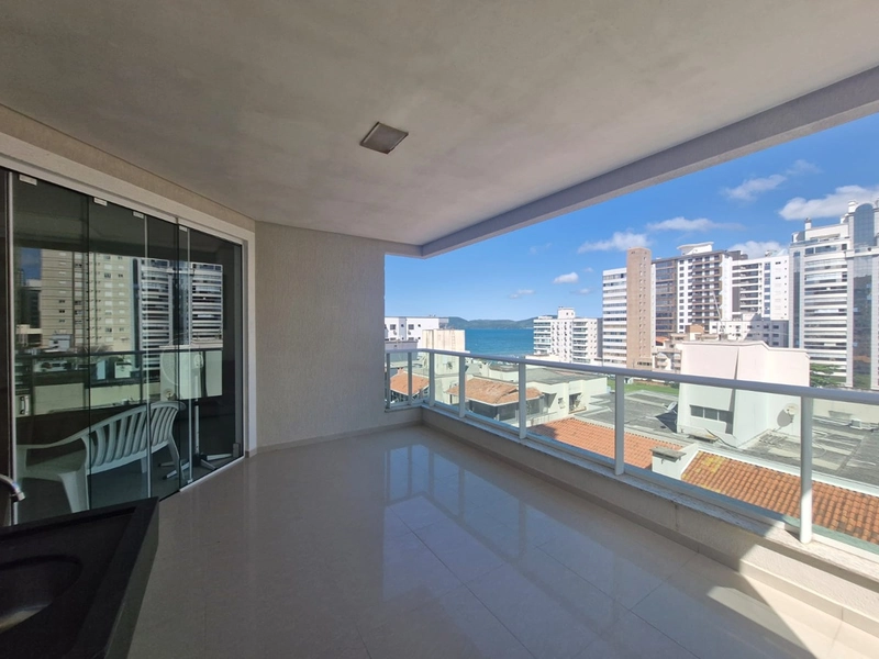 Apartamento à Venda – Quadra do Mar | Meia Praia – Itapema/SC: 2ª foto da galeria de imagens do imóvel