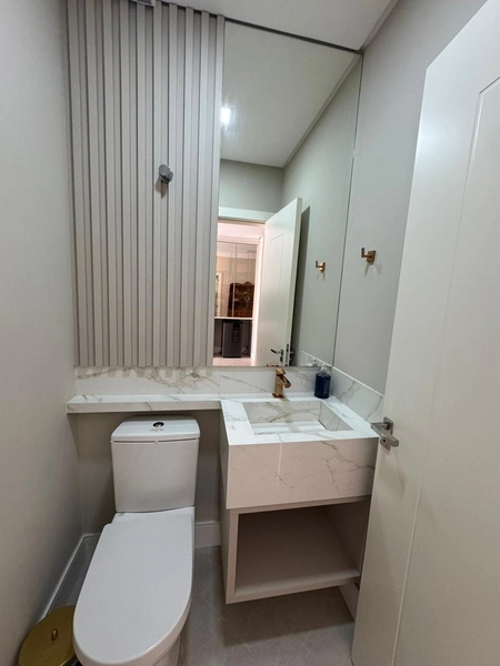 Apartamento mobiliado finissimo acabamento localizado proximo ao píer quadra mar no bairro Meia Praia Itapema SC.: 36ª foto da galeria de imagens do imóvel