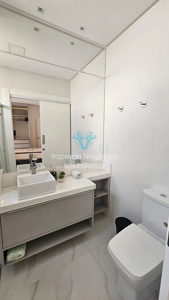 Apartamento à venda em Meia Praia, localizado na segunda quadra: 37ª foto da galeria de imagens do imóvel