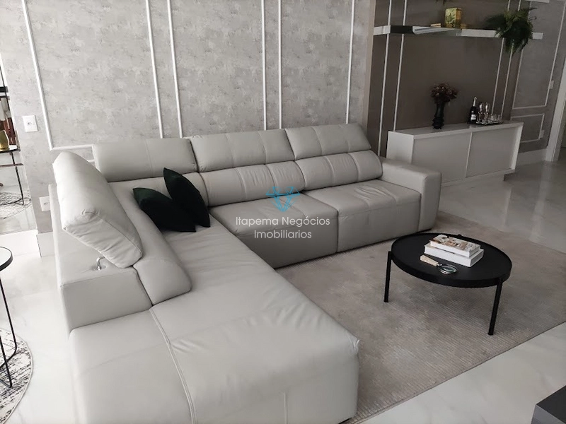 Apartamento à venda em Meia Praia, localizado na segunda quadra: 25ª foto da galeria de imagens do imóvel