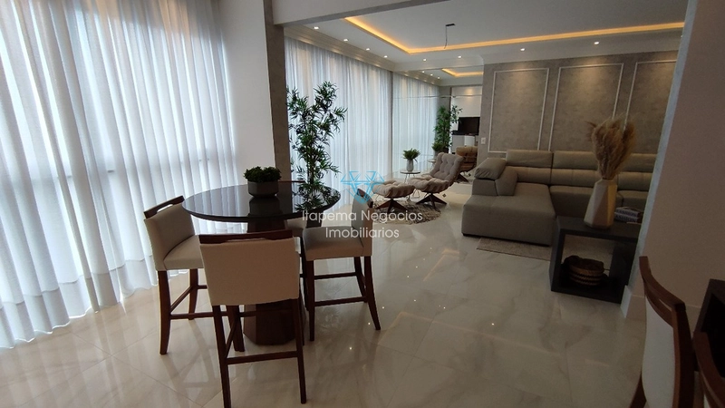 Apartamento à venda em Meia Praia, localizado na segunda quadra: 4ª foto da galeria de imagens do imóvel