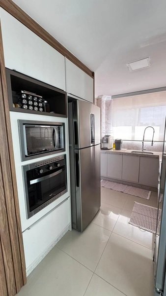 Apartamento com 3 Suítes e 3 Vagas na Segunda Quadra do Mar – 158 m² de Área Privativa: 16ª foto da galeria de imagens do imóvel