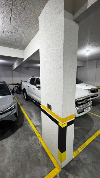 Apartamento com 3 Suítes e 3 Vagas na Segunda Quadra do Mar – 158 m² de Área Privativa: 32ª foto da galeria de imagens do imóvel