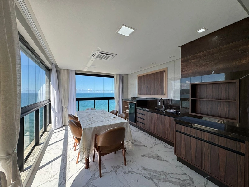 Localizado na quadra do mar - Apartamento 3 suítes, 2 vagas, Itapema.: 7ª foto da galeria de imagens do imóvel