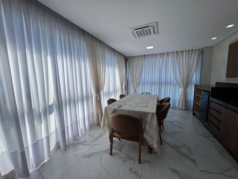 Localizado na quadra do mar - Apartamento 3 suítes, 2 vagas, Itapema.: 5ª foto da galeria de imagens do imóvel