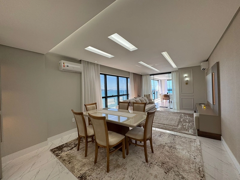 Localizado na quadra do mar - Apartamento 3 suítes, 2 vagas, Itapema.: 10ª foto da galeria de imagens do imóvel