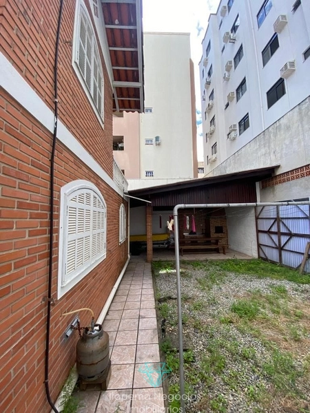 Casa 4 dormitórios, sendo 1 suíte. Quadra mar/ Itapema: 9ª foto da galeria de imagens do imóvel