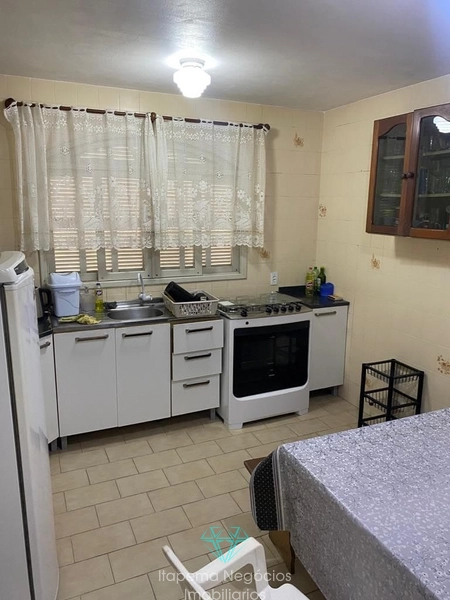 Casa 4 dormitórios, sendo 1 suíte. Quadra mar/ Itapema: 6ª foto da galeria de imagens do imóvel