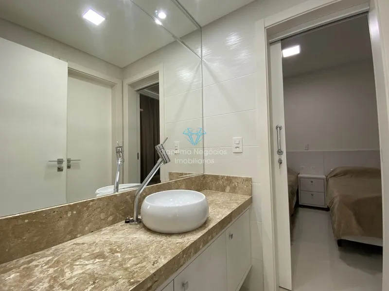 Apartamento Mobiliado - Localizado na Segunda Quadra Mar: 11ª foto da galeria de imagens do imóvel