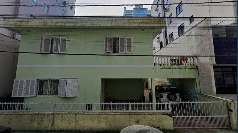 Terreno à Venda – Meia Praia | Quadra do Mar: 2ª foto da galeria de imagens do imóvel