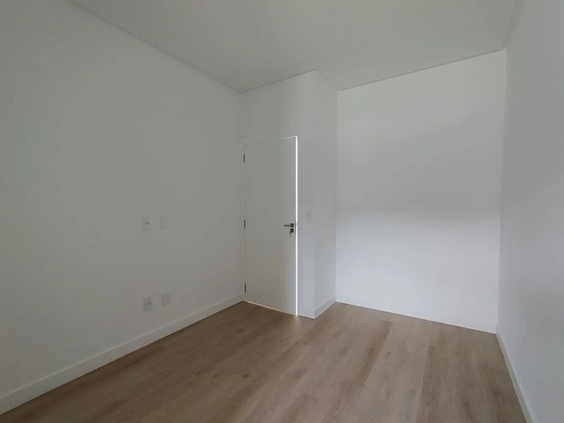 Sobrado à Venda em Morretes com 3 Dormitórios e 105m² Privativos: 4ª foto da galeria de imagens do imóvel