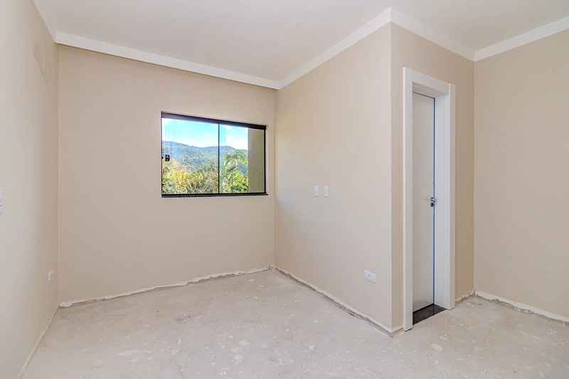 Sobrado à Venda – Entre Sertão do Trombudo e Morretes – Itapema: 2ª foto da galeria de imagens do imóvel