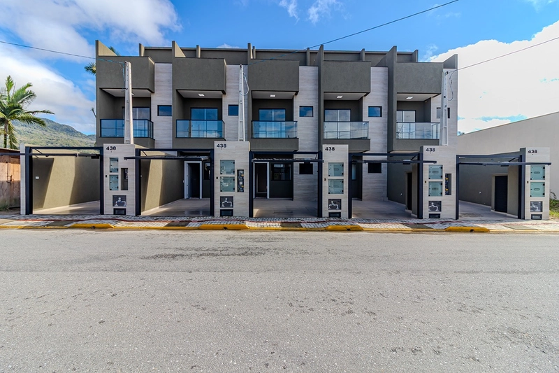 Sobrado à Venda – Entre Sertão do Trombudo e Morretes – Itapema: 64ª foto da galeria de imagens do imóvel