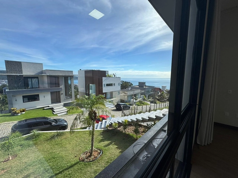 Casa de Alto Padrão em Condomínio Fechado em Bombinhas/SC: 60ª foto da galeria de imagens do imóvel