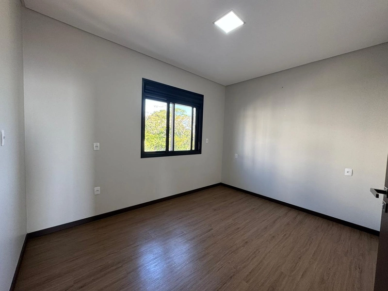 Casa de Alto Padrão em Condomínio Fechado em Bombinhas/SC: 33ª foto da galeria de imagens do imóvel