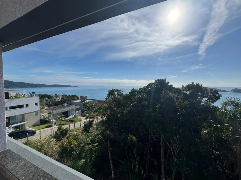 Casa de Alto Padrão em Condomínio Fechado em Bombinhas/SC: 72ª foto da galeria de imagens do imóvel