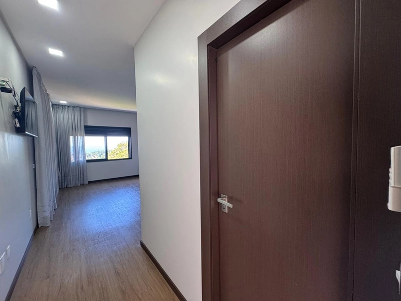 Casa de Alto Padrão em Condomínio Fechado em Bombinhas/SC: 32ª foto da galeria de imagens do imóvel