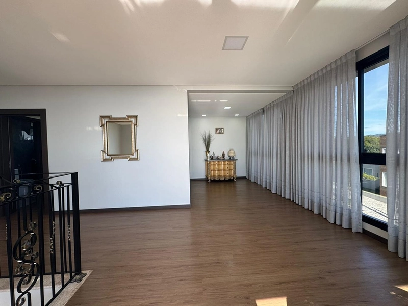 Casa de Alto Padrão em Condomínio Fechado em Bombinhas/SC: 39ª foto da galeria de imagens do imóvel