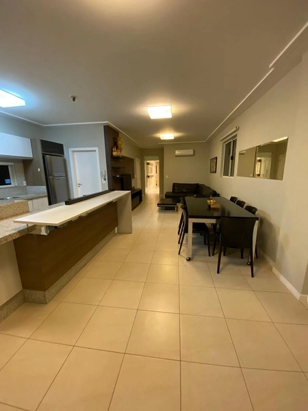 Belíssimo Apartamento localizado na região central de meia praia, apenas 250 metros do mar!: 7ª foto da galeria de imagens do imóvel