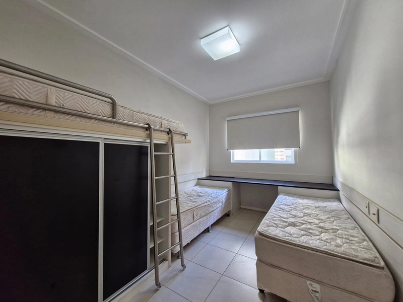 Belíssimo Apartamento localizado na região central de meia praia, apenas 250  metros do mar!: 8ª foto da galeria de imagens do imóvel