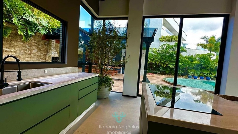 Casa de luxo com 6 suítes, 1.747m² e vista para o mar no Iate Club: 33ª foto da galeria de imagens do imóvel