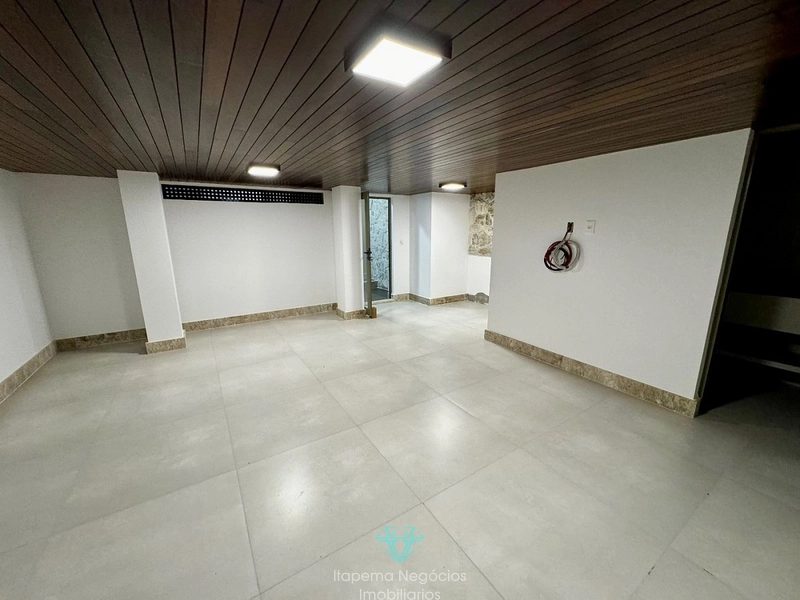 Casa de luxo com 6 suítes, 1.747m² e vista para o mar no Iate Club: 28ª foto da galeria de imagens do imóvel