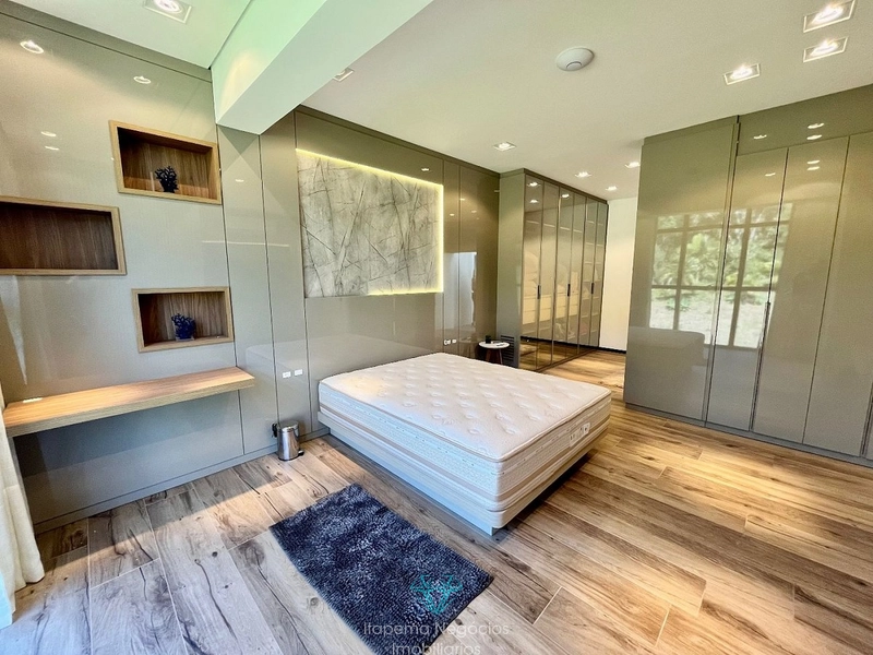 Casa de luxo com 6 suítes, 1.747m² e vista para o mar no Iate Club: 24ª foto da galeria de imagens do imóvel