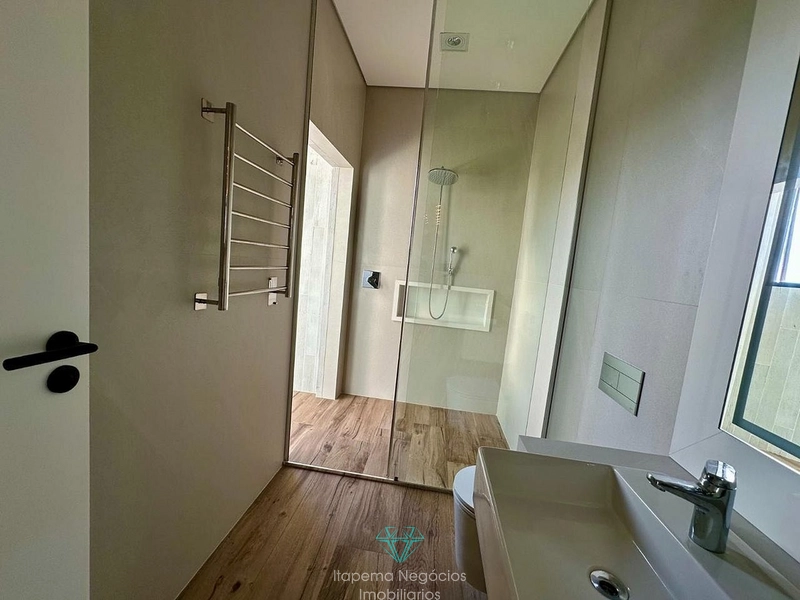 Casa de luxo com 6 suítes, 1.747m² e vista para o mar no Iate Club: 32ª foto da galeria de imagens do imóvel