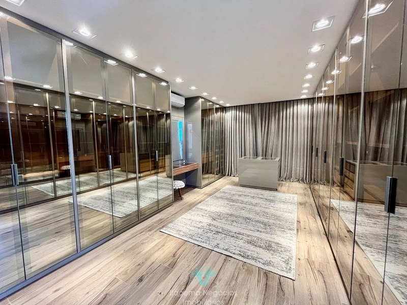 Casa de luxo com 6 suítes, 1.747m² e vista para o mar no Iate Club: 17ª foto da galeria de imagens do imóvel