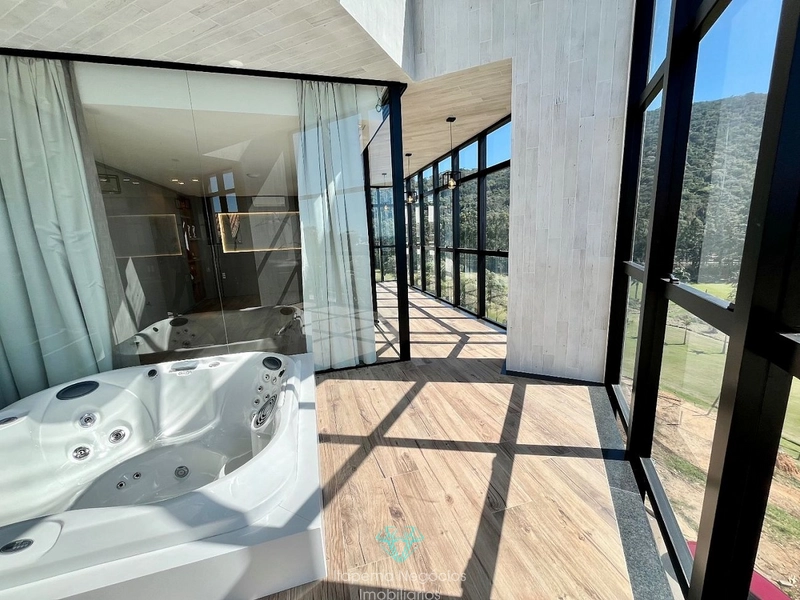 Casa de luxo com 6 suítes, 1.747m² e vista para o mar no Iate Club: 11ª foto da galeria de imagens do imóvel