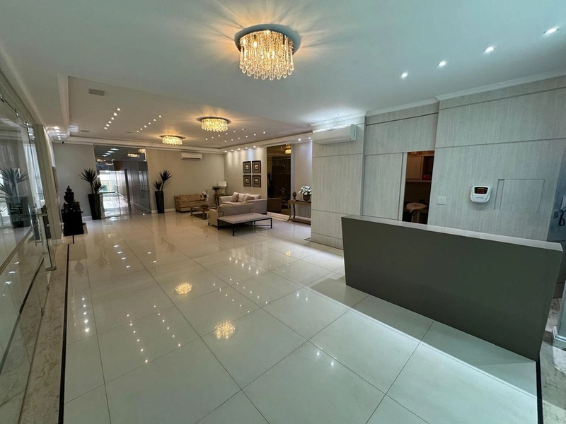 Apartamento com 4 suítes no centro de Itapema.: 22ª foto da galeria de imagens do imóvel