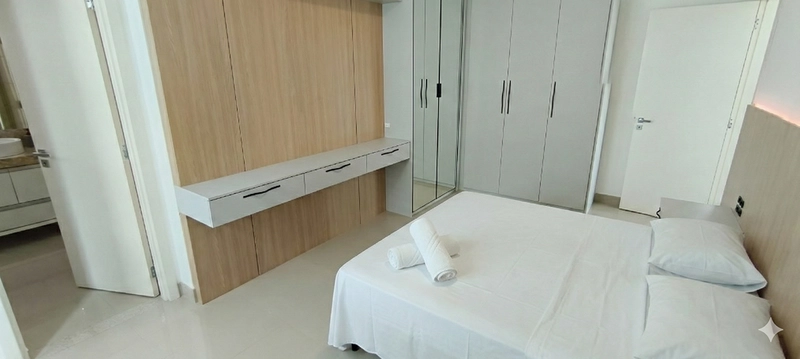 Cobertura Duplex  com Piscina Privativa - 4 vagas - Meia Praia / Itapema: 23ª foto da galeria de imagens do imóvel