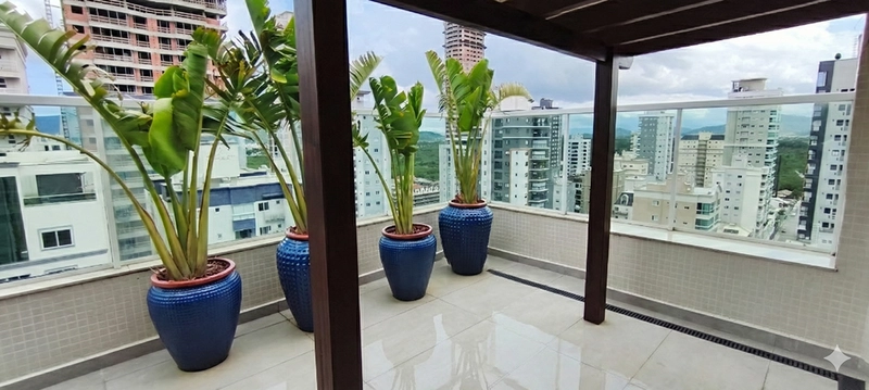 Cobertura Duplex  com Piscina Privativa - 4 vagas - Meia Praia / Itapema: 39ª foto da galeria de imagens do imóvel