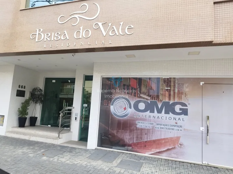 Sala Comercial - Ótima localização, Meia Praia- Itapema: 2ª foto da galeria de imagens do imóvel