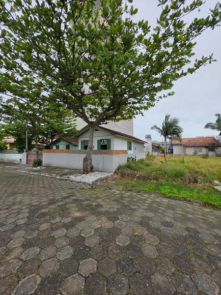 TERRENO COM CASA À VENDA – PEREQUÊ: 2ª foto da galeria de imagens do imóvel